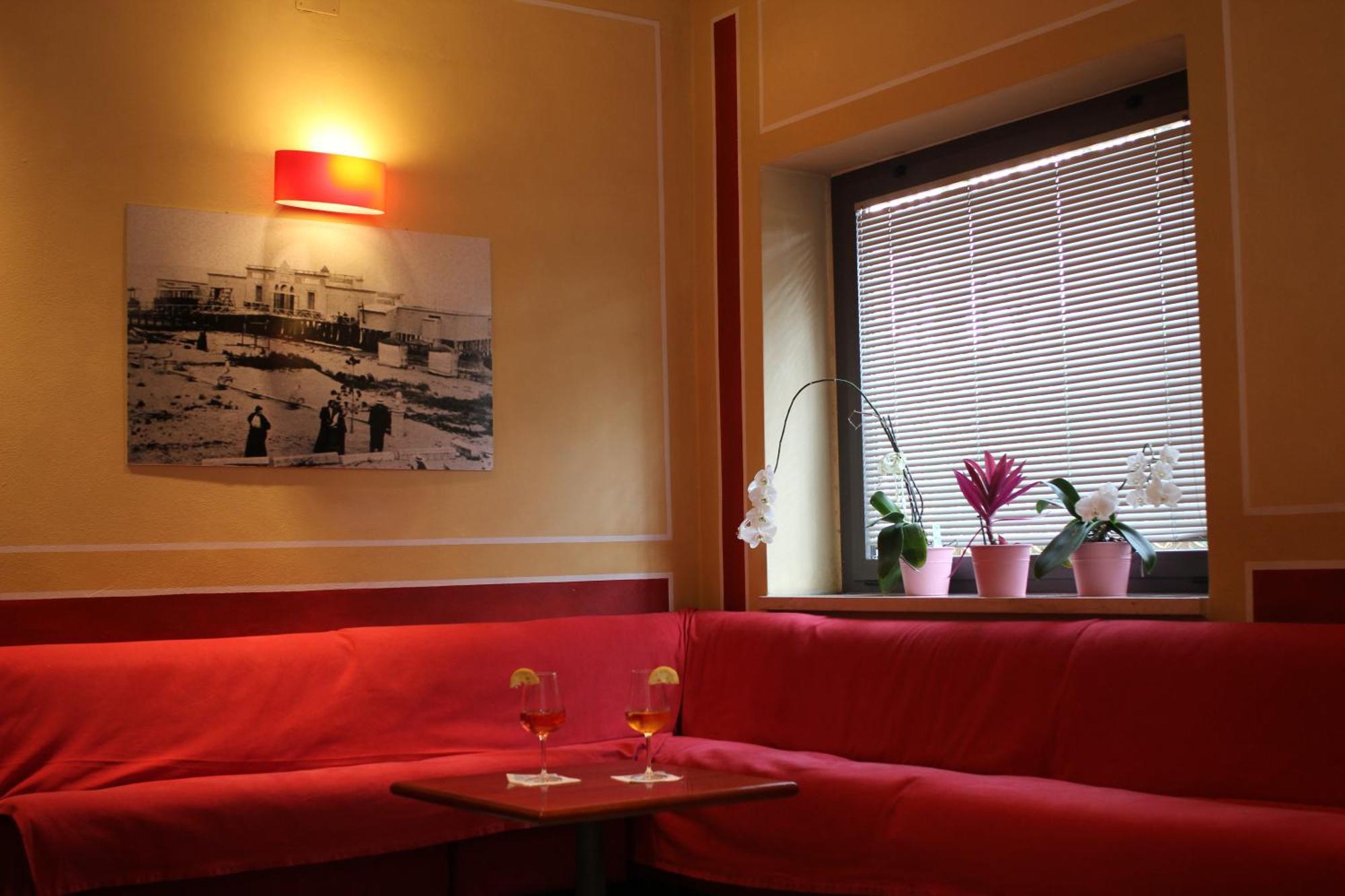 Hotel La Fenice Lignano Sabbiadoro Bagian luar foto